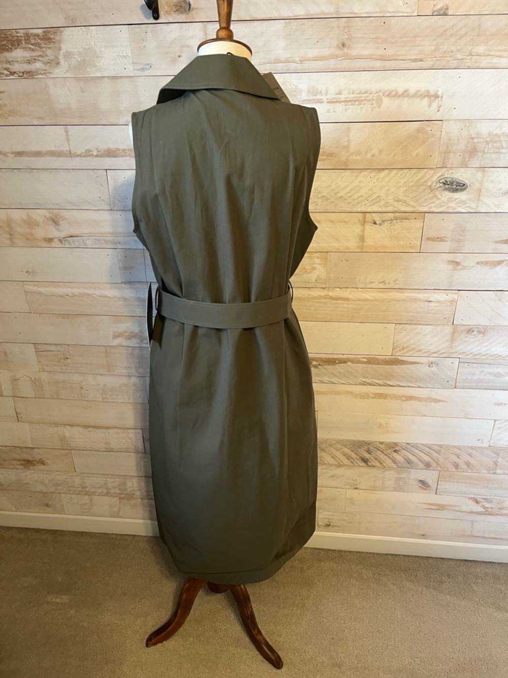 Tuckernuck Olive Green Sleeveless Button Midi Dress with Belt - Picture 7 of 12